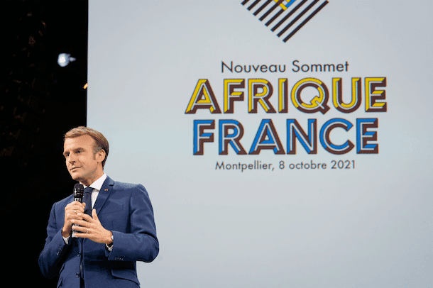 La France fait-elle le bon choix diplomatique en délaissant son pré carré africain historique ?